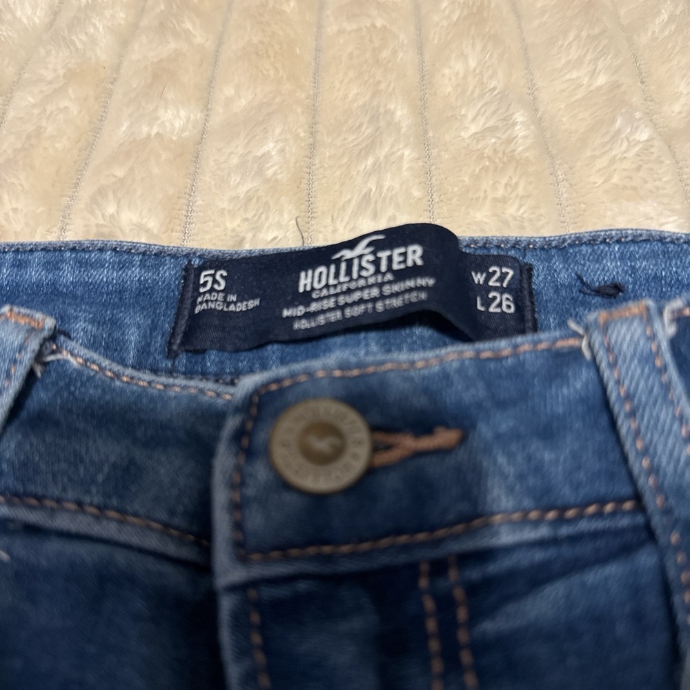 Jeans - Picture 3 of 3